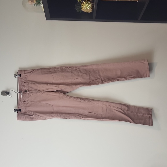 JOLT Dusty Pink Cargo Style Pants - Picture 1 of 13